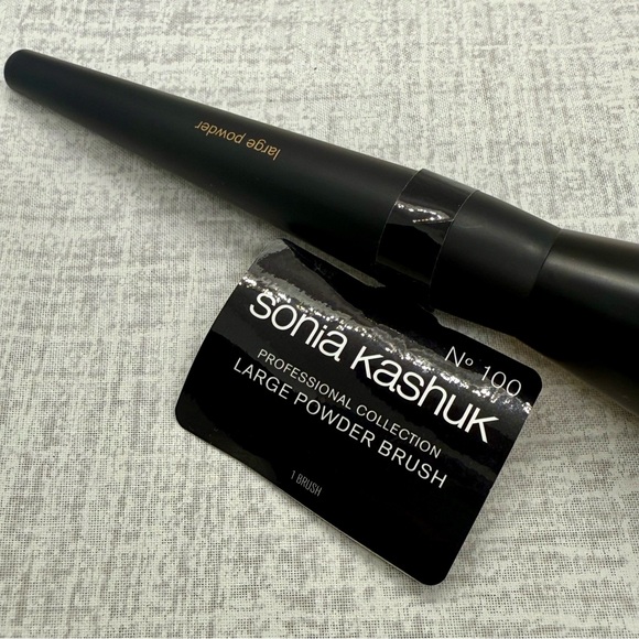 NWT Sonia Kashuk Professional Collection Large Powder Brush, No. 100 - Picture 3 of 4